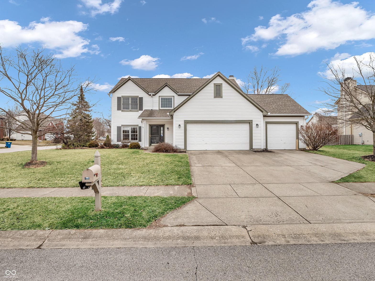 Photo of 10827 Putnam Place, Carmel, IN