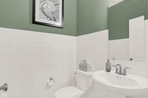 Photo of 587 McCaffrey Circle, Westfield, IN