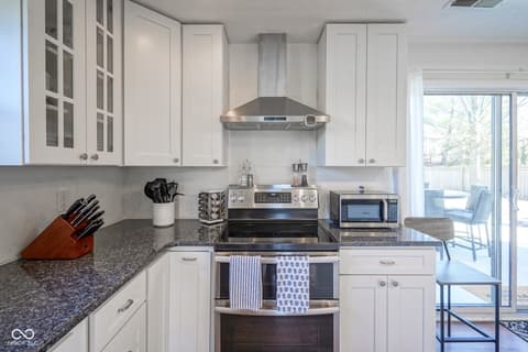 Kitchen at 10920 Gate Circle, Fishers, IN