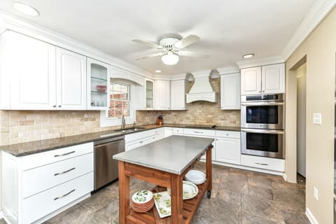 Kitchen at 12714 Brookshire Parkway, Carmel, IN