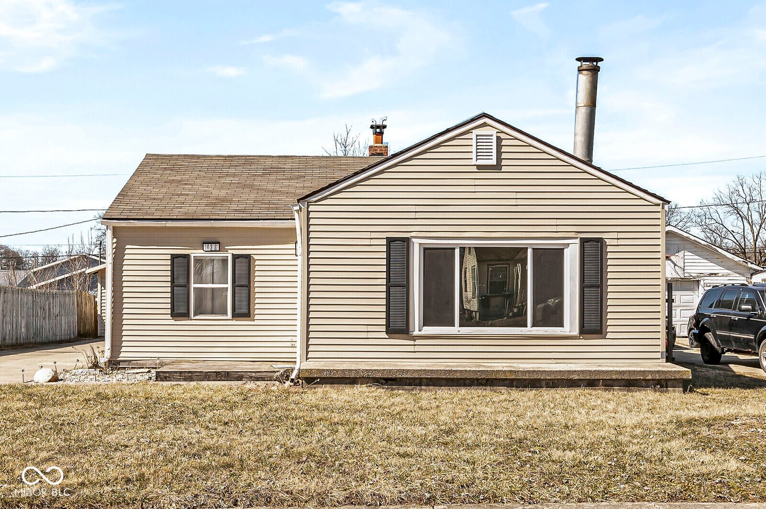 Front exterior at 103 S Delawanda Avenue, Muncie, IN