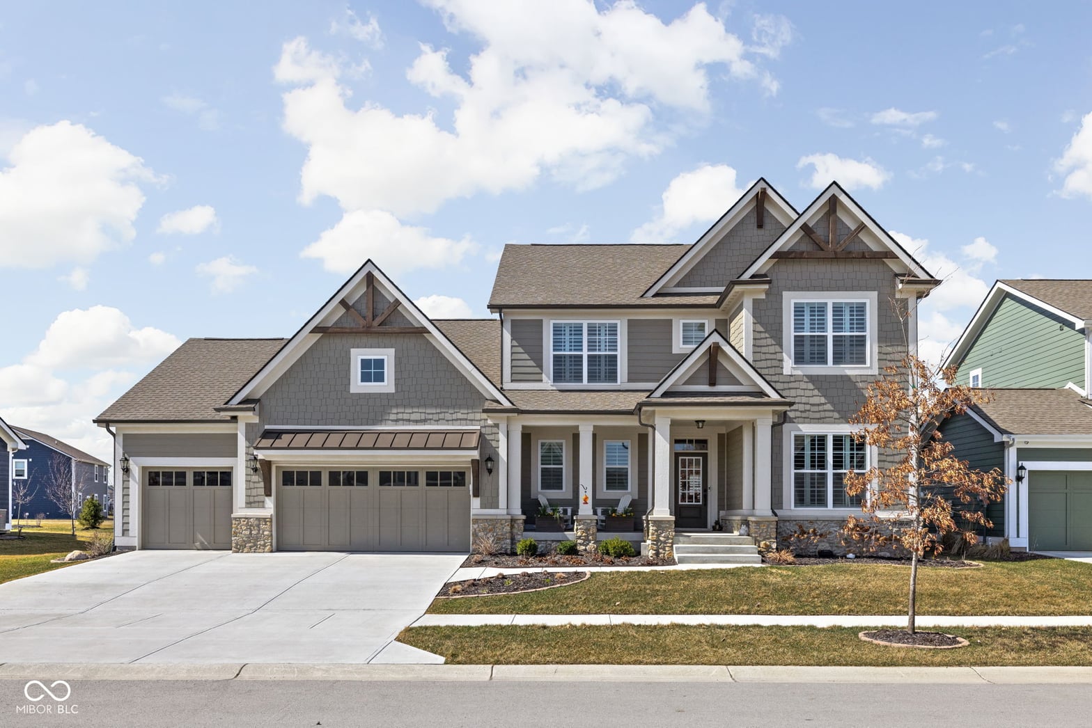 Photo of 15675 Woodford Drive, Westfield, IN