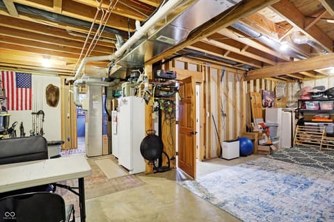 Storage — 11850 Deer Walk Drive, Cicero, IN