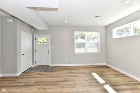 Photo of 922 N Oakland Avenue, Indianapolis, IN