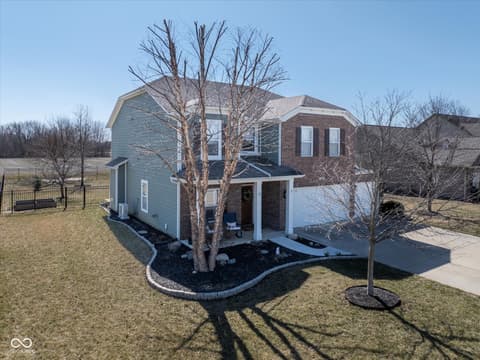Aerial view at 7675 Winding Lake Drive S, Noblesville, IN