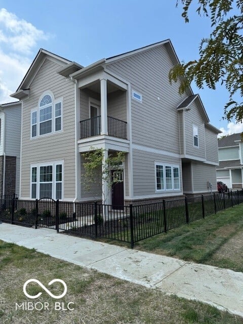 Photo of 737 Madelyn Drive, Carmel, IN
