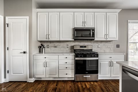 Photo of 11686 Belle Plaine Boulevard, Fishers, IN