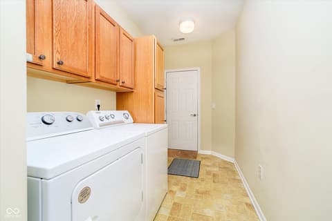 Photo of 3509 Heathcliff Court, Westfield, IN