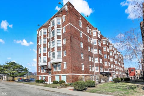 230 E 9th Street