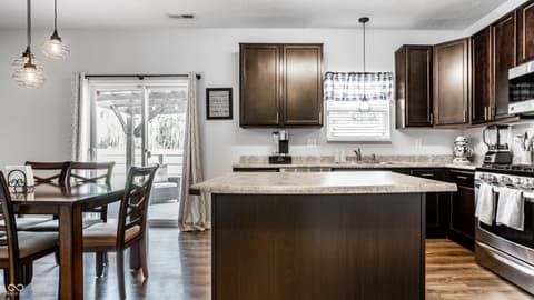 Kitchen at 948 Northwich Avenue, Westfield, IN