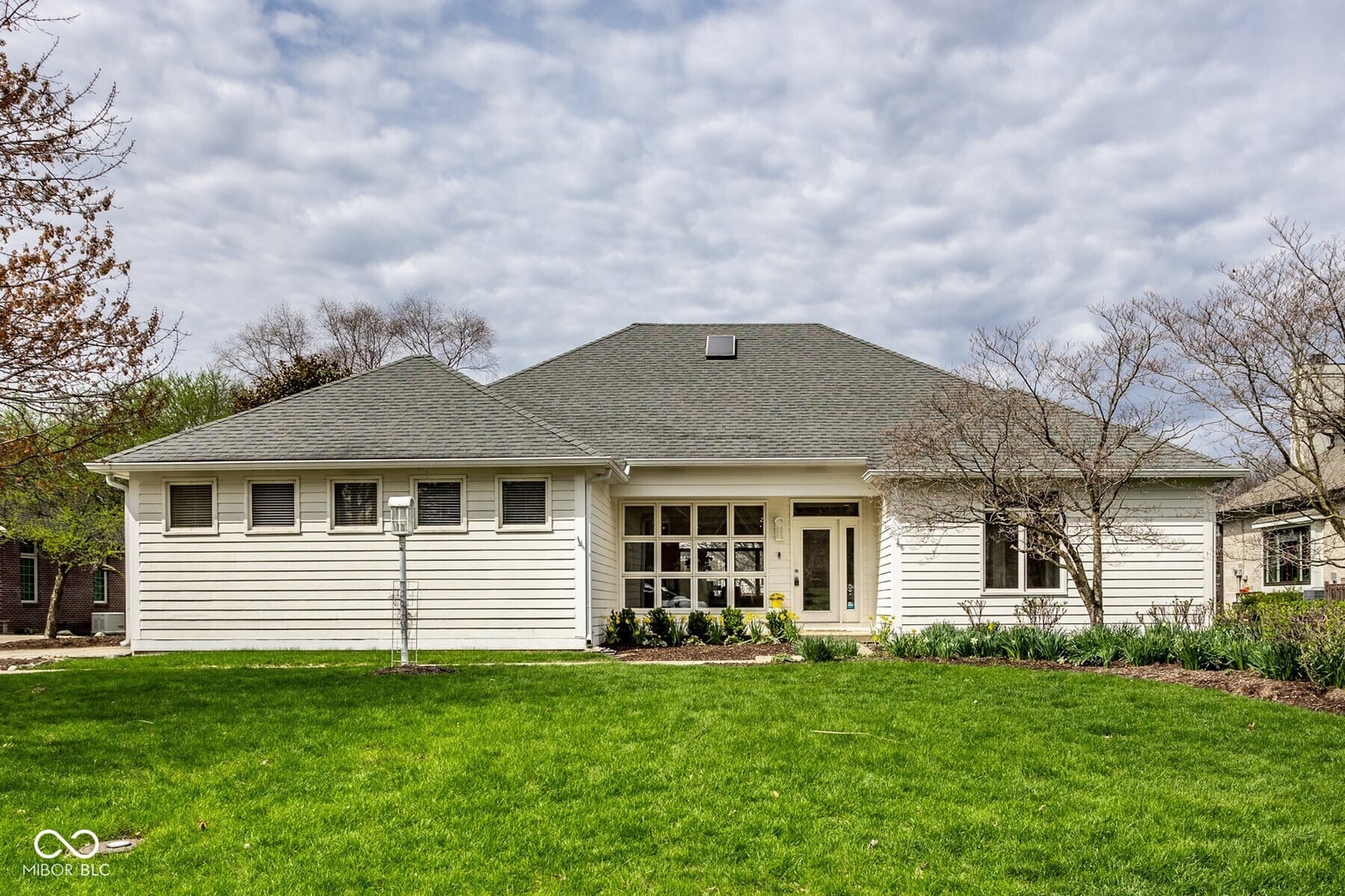 Photo of 12526 Pembrooke Circle, Carmel, IN