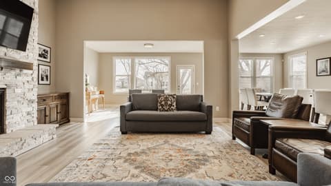 Living room at 14879 Thornapple Drive, Carmel, IN