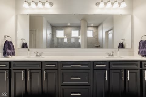 Primary bathroom at 14879 Thornapple Drive, Carmel, IN
