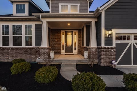Foyer at 14879 Thornapple Drive, Carmel, IN