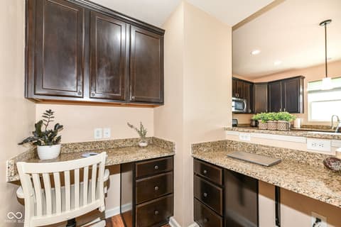 Home office at 16753 Workington Way, Westfield, IN