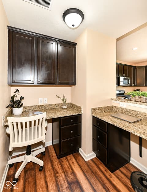 Home office at 16753 Workington Way, Westfield, IN