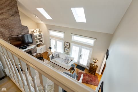 Photo of 113 Edgewater Drive, Noblesville, IN
