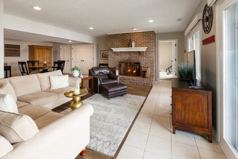 Photo of 113 Edgewater Drive, Noblesville, IN