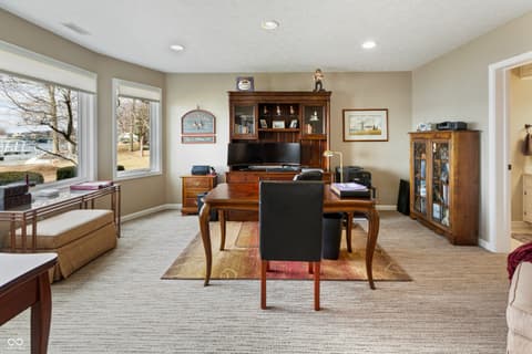 Photo of 113 Edgewater Drive, Noblesville, IN