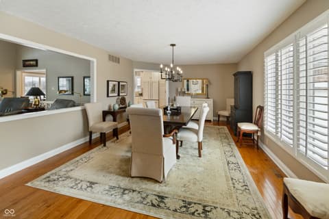 Photo of 113 Edgewater Drive, Noblesville, IN