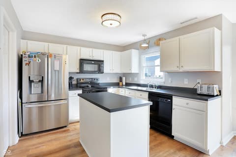 Photo of 12635 Braddock Lane, Noblesville, IN