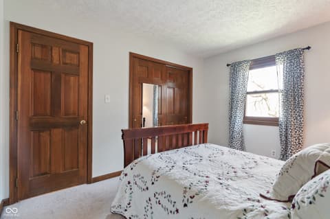 Photo of 12715 Charing Cross Road, Carmel, IN