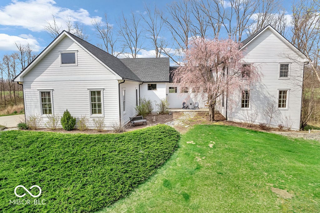 Photo of 60 Ash Road, Greencastle, IN