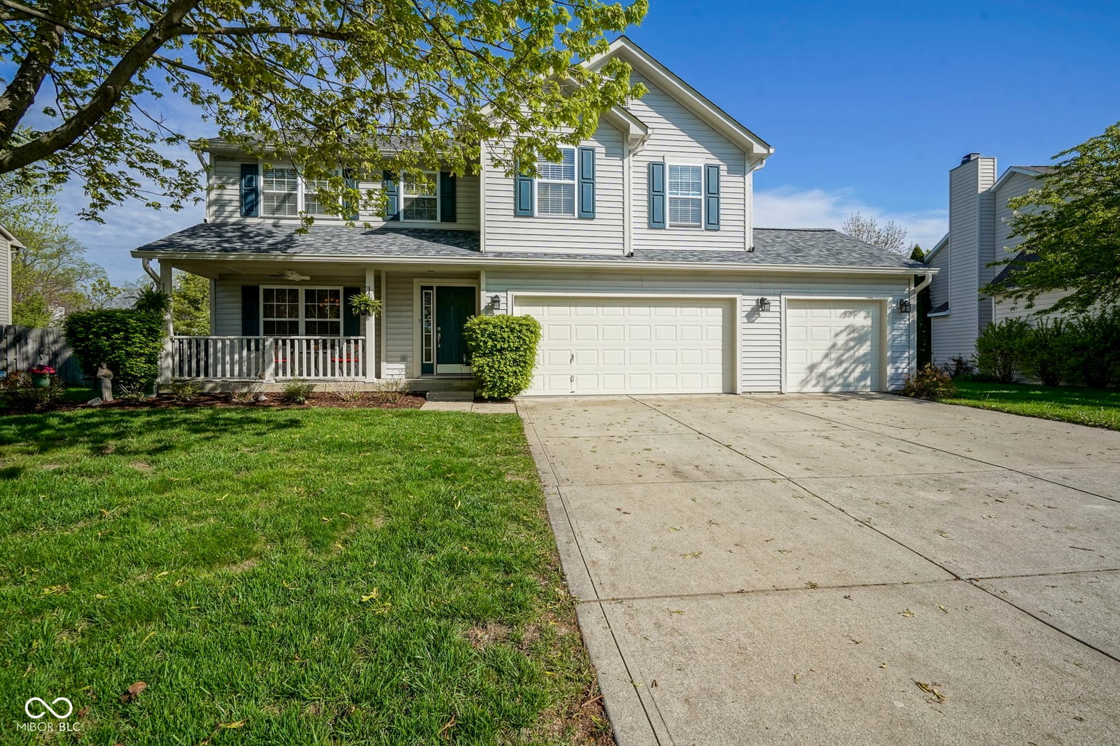 Photo of 11458 Falling Water Way, Fishers, IN