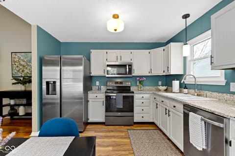 Photo of 436 E Pine Ridge Drive, Westfield, IN