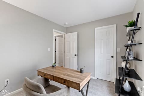 Photo of 436 E Pine Ridge Drive, Westfield, IN