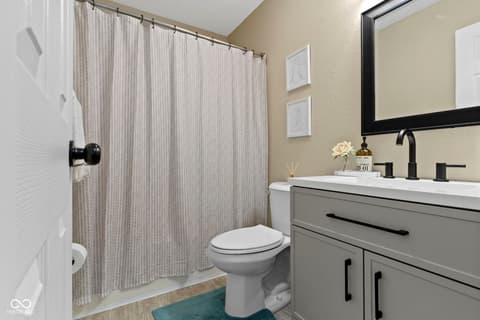 Photo of 436 E Pine Ridge Drive, Westfield, IN