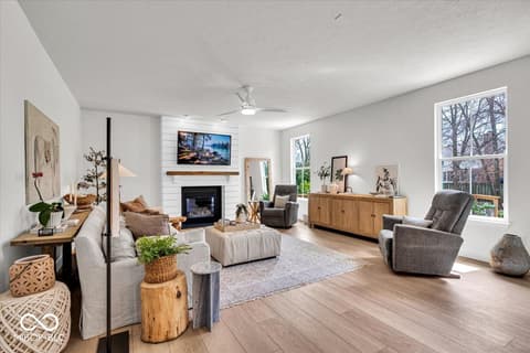 Photo of 11367 Zanardi Court, Zionsville, IN