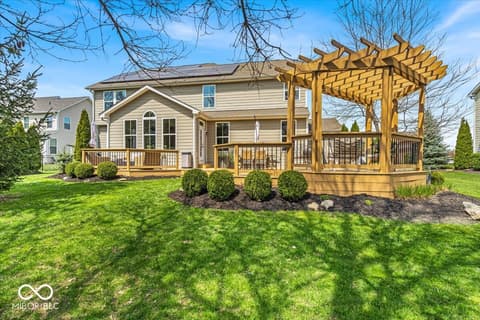 Photo of 11367 Zanardi Court, Zionsville, IN