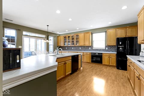 Photo of 10451 Meadow Lake Drive, Fishers, IN