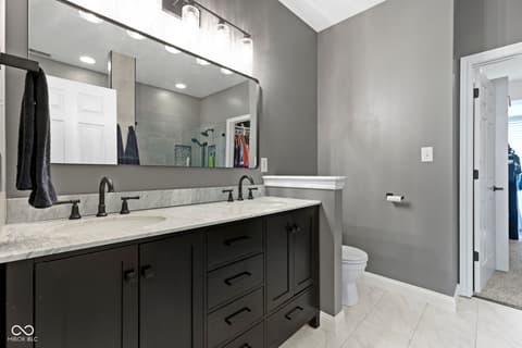 Photo of 10451 Meadow Lake Drive, Fishers, IN