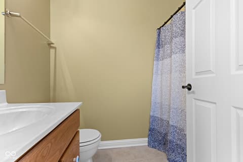 Photo of 10451 Meadow Lake Drive, Fishers, IN