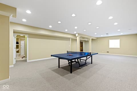Photo of 10451 Meadow Lake Drive, Fishers, IN
