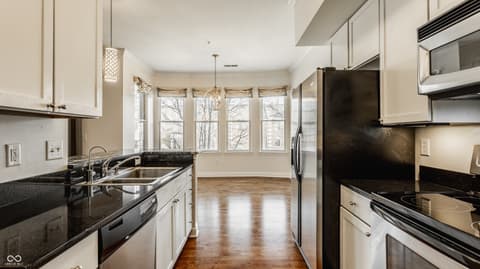 Photo of 355 E Ohio Street, Indianapolis, IN