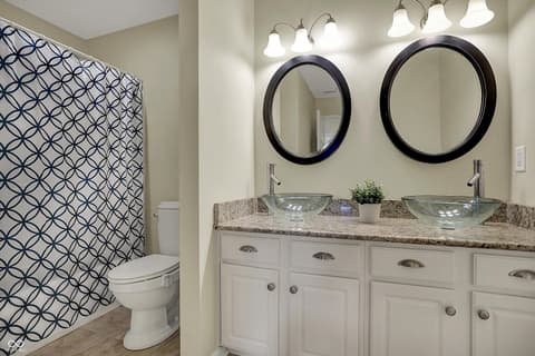 Photo of 11427 Burkwood Drive, Carmel, IN