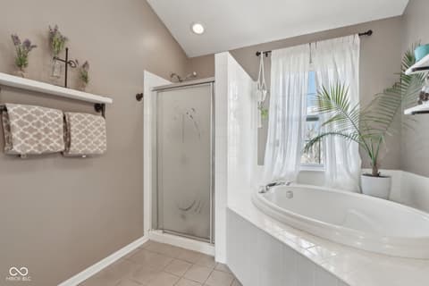Bathroom at 17739 Willow Creek Way, Westfield, IN