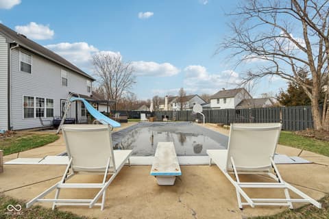 Outdoor living area at 17739 Willow Creek Way, Westfield, IN