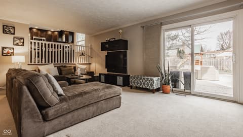 Photo of 4528 Brookshire Parkway, Carmel, IN
