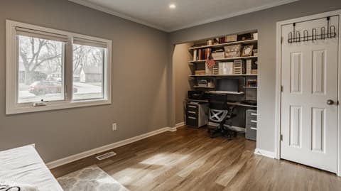 Photo of 4528 Brookshire Parkway, Carmel, IN