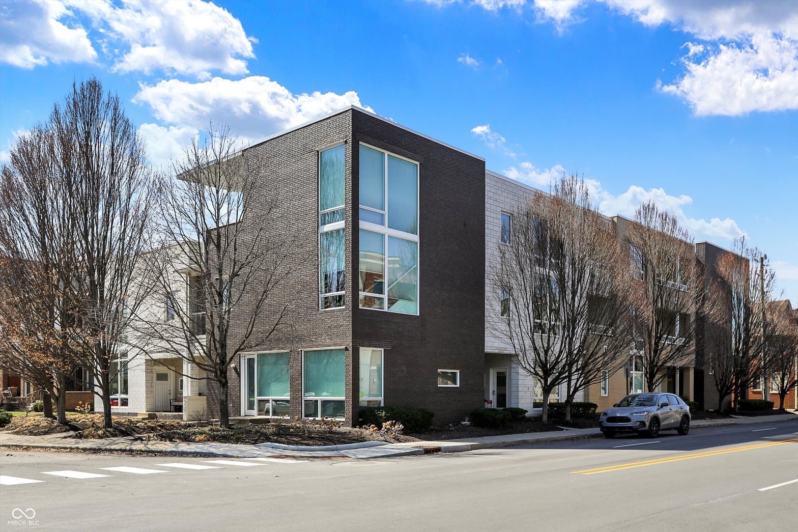 Photo of 932 Broadway Street, Indianapolis, IN