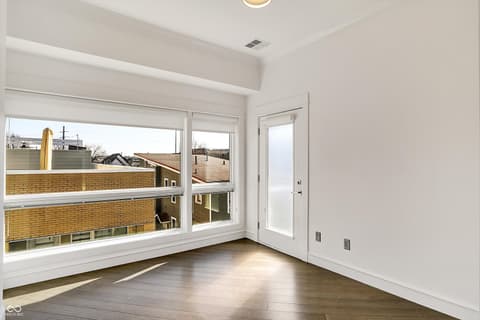 Photo of 932 Broadway Street, Indianapolis, IN