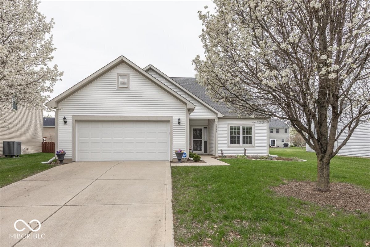 Photo of 14014 Keams Drive, Fishers, IN