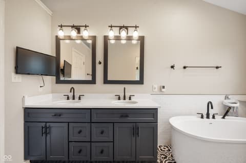 Bathroom at 17918 Lucas Circle, Westfield, IN