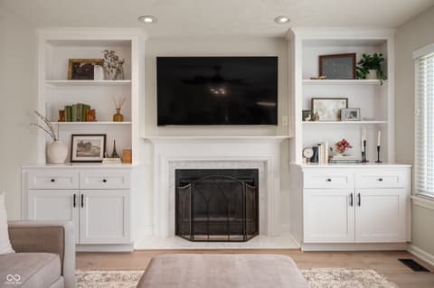 Living room at 17918 Lucas Circle, Westfield, IN