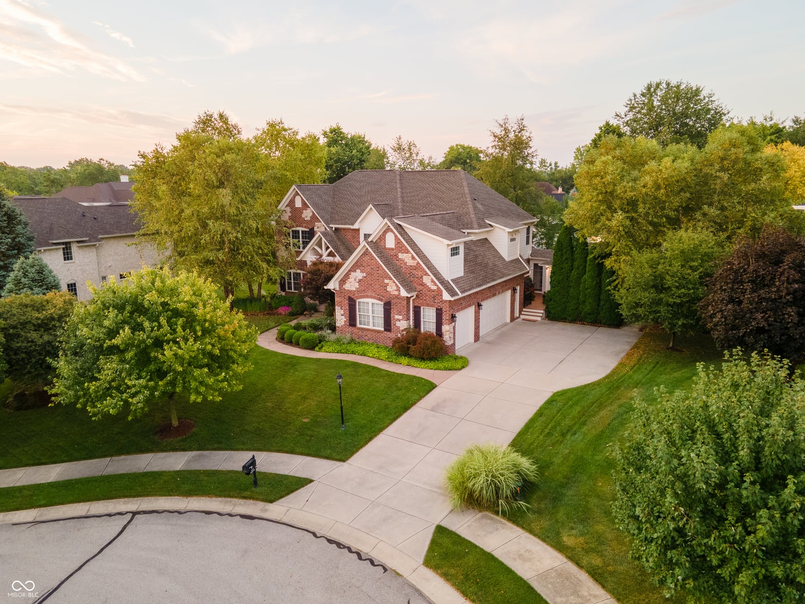 Photo of 3727 Tributary Court, Westfield, IN