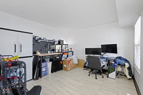 Home office at 15515 Marietta Circle, Westfield, IN